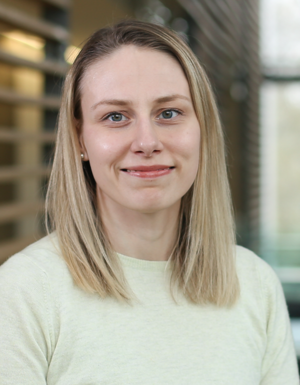 Dr.  Samantha Buttemer