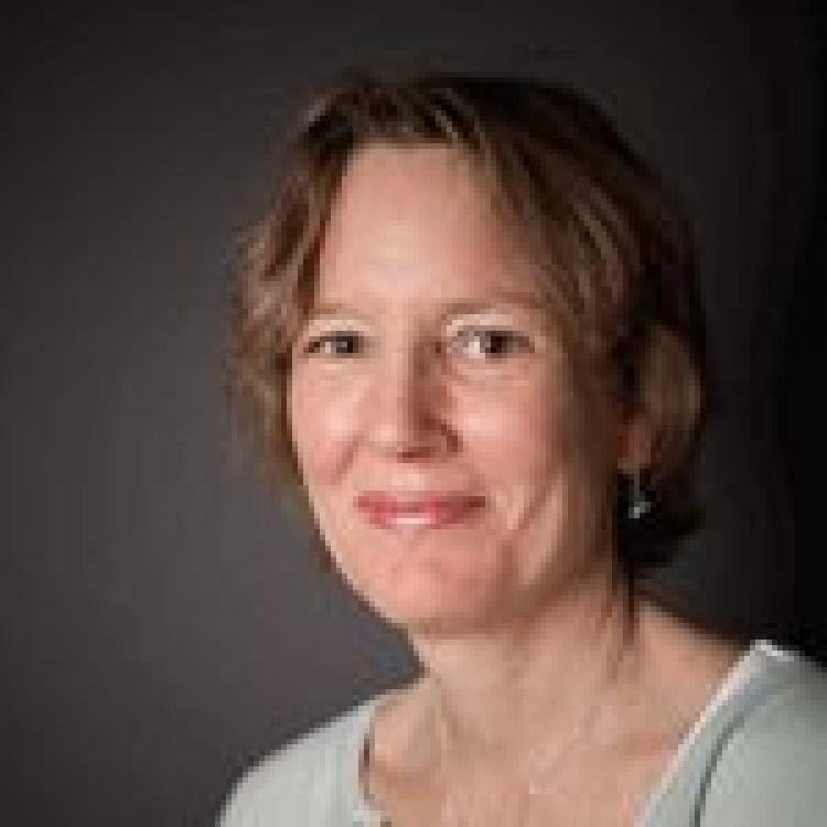 Dr.  Karen Schultz